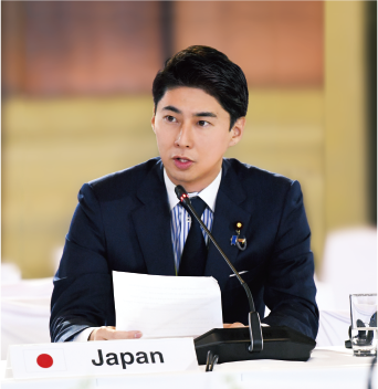 日本独自の「外交」戦略